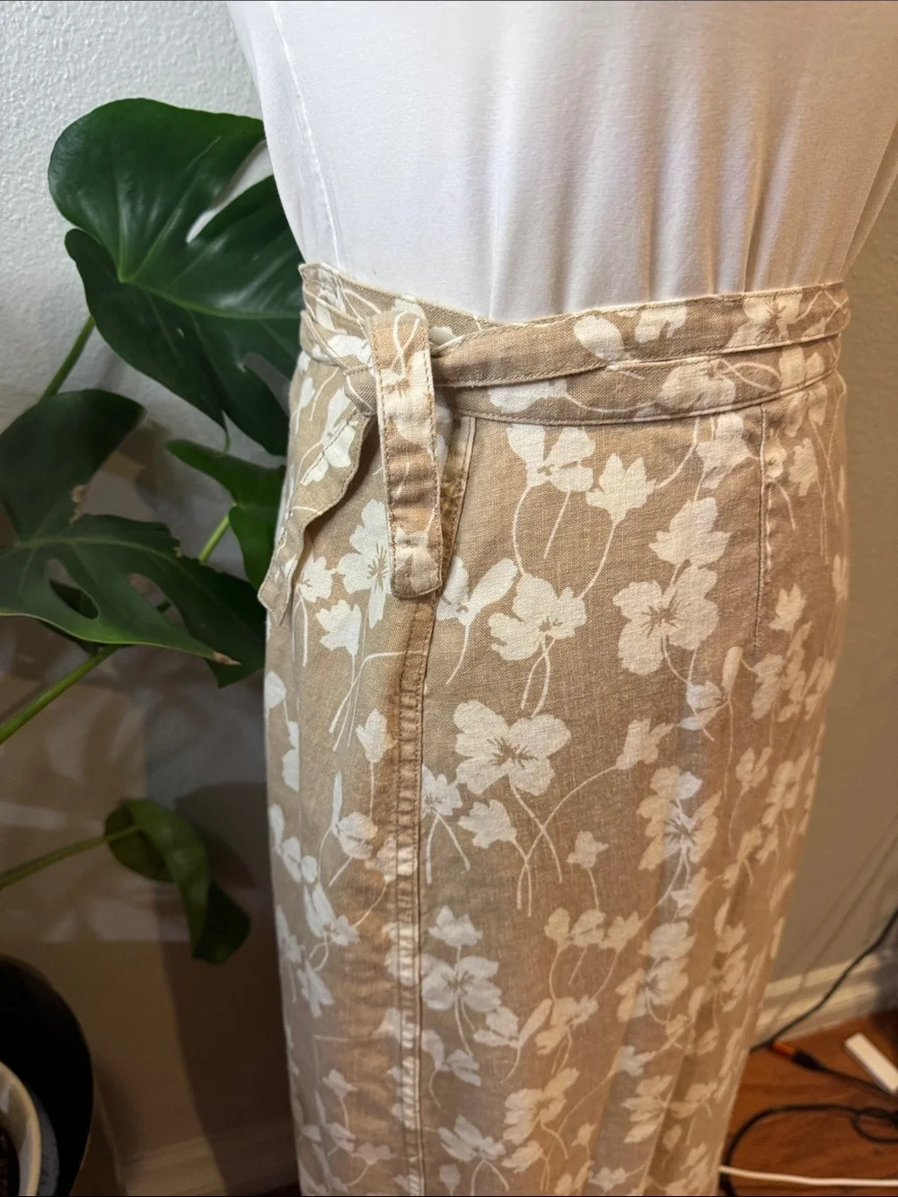 Liz Claiborne Beige Maxi Wrap Skirt with White Floral Embroidery